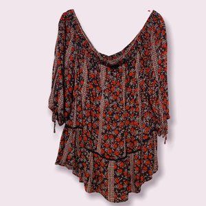 Como Vintage Red and Blue Off-the-Shoulder Top